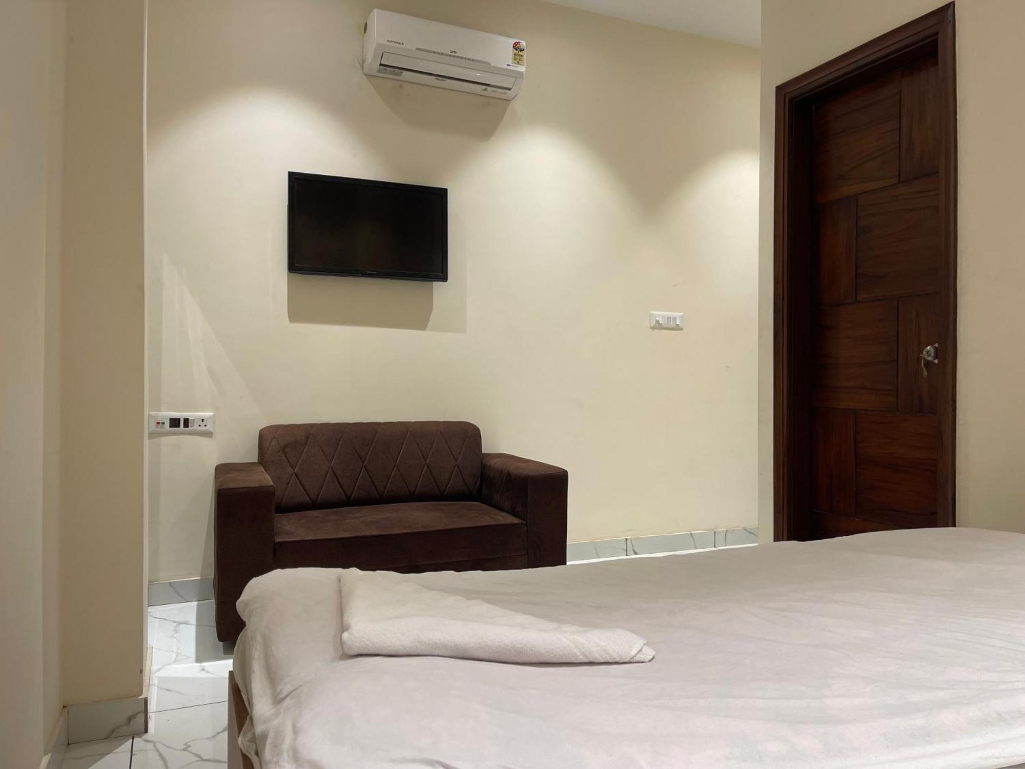 Hotel Paradise Dream Ludhiana Dış mekan fotoğraf